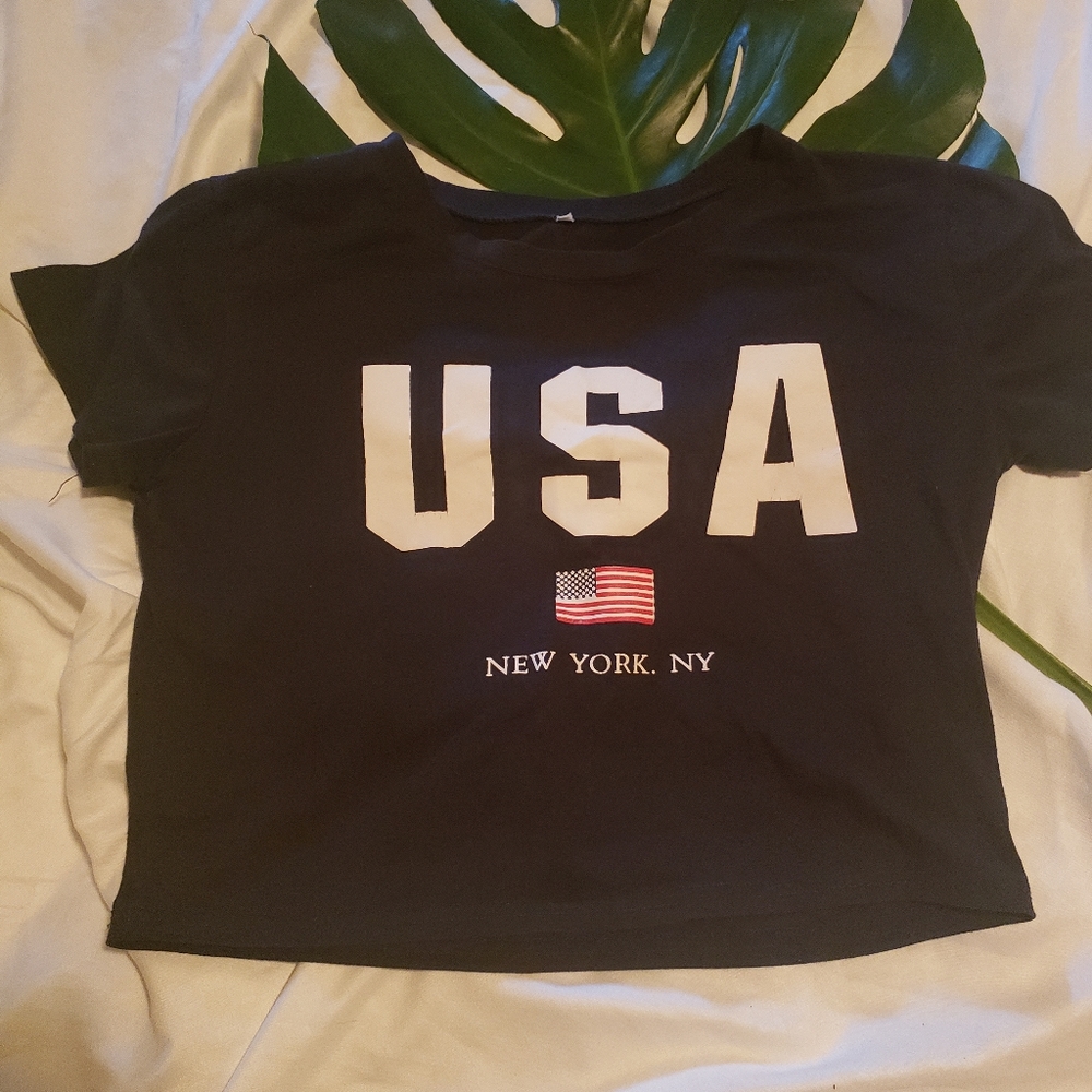 VGT USA crop top